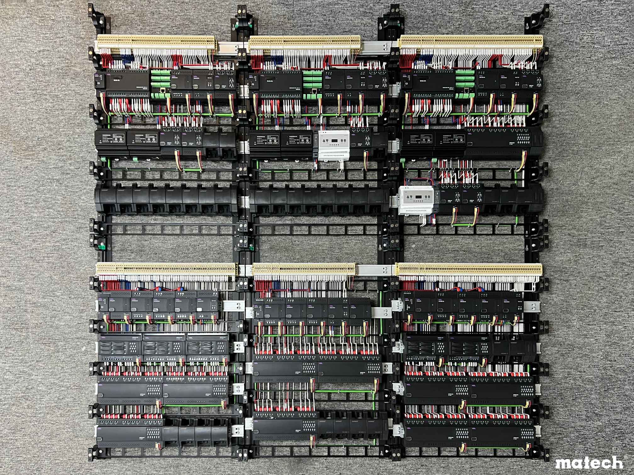 精湛工藝丨6套智能模塊接線完成，新疆客戶訂單完美交付！